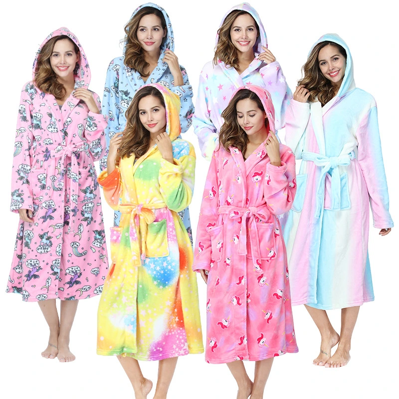 Women′s Winter Lounge Wear Robe Velvet Flannel Night Gown