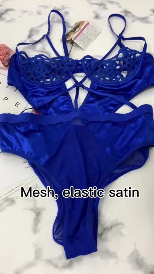 L'ODM plus la dentelle noire de taille épissant la lingerie sexy creuse exquise avec l'armature